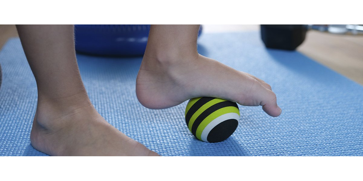 5 вправ із масажним м'ячем для дітей та дорослих