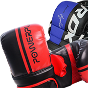 Перчатки для единоборств