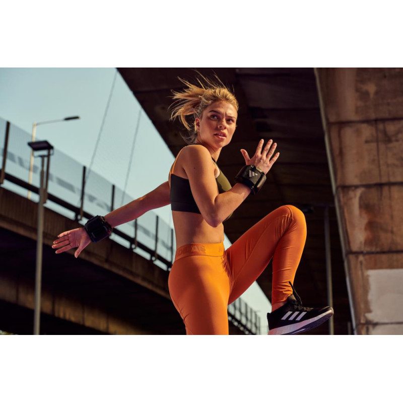 Утяжелитель на запястья и лодыжки Adidas ADWT-12630-NL 0,5 кг