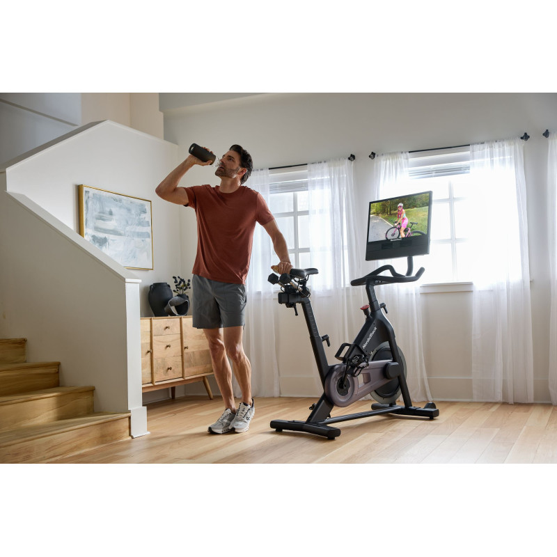 Спинбайк NordicTrack 24 Studio Bike