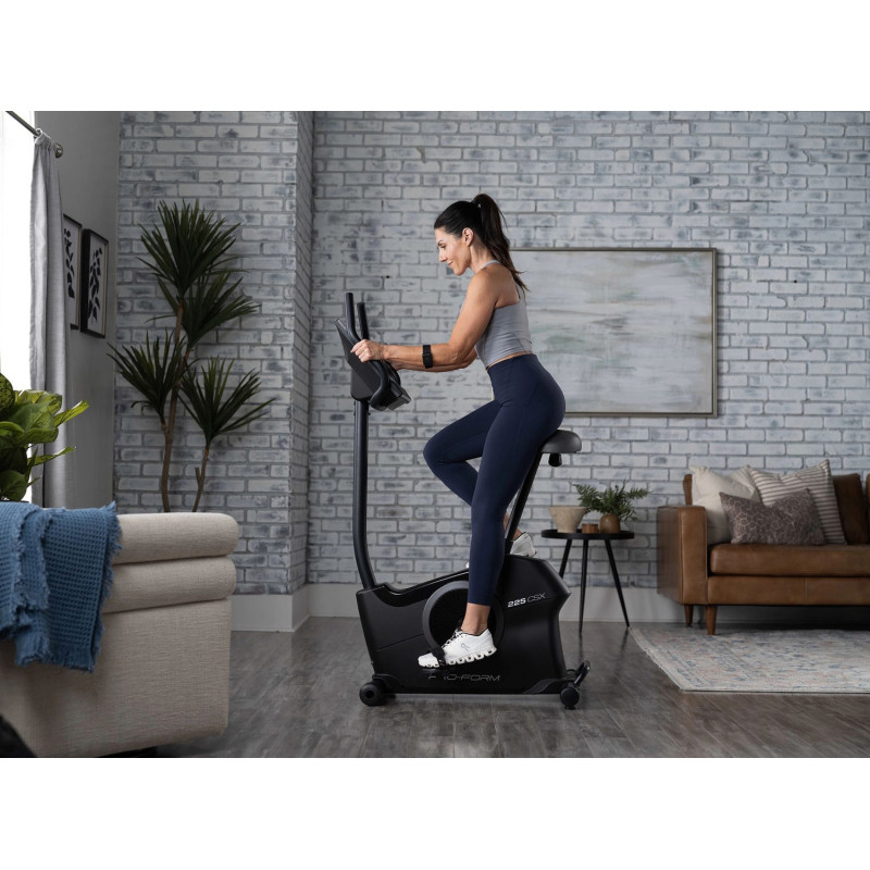 Велотренажер вертикальный ProForm 225 CSX PFEX32925-INT