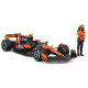 Автомодель с фигуркой - McLaren MCL38 (1:24)