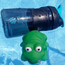 Шейкер спортивний (пляшка) BlenderBottle SportMixer Flip 20oz/590ml Black/Teal Шейкер спортивний (пляшка) BlenderBottle SportMixer Flip 20oz/590ml Black/Teal