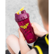 Шейкер спортивный SmartShake Lite 800мл DC Wonderwoman Шейкер спортивный SmartShake Lite 800мл DC Wonderwoman