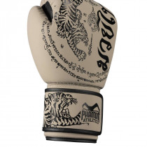 Боксерські рукавиці Phantom Muay Thai Sand 10 унцій (Бинти 4м. в подарунок) Боксерські рукавиці Phantom Muay Thai Sand 10 унцій (Бинти 4м. в подарунок)
