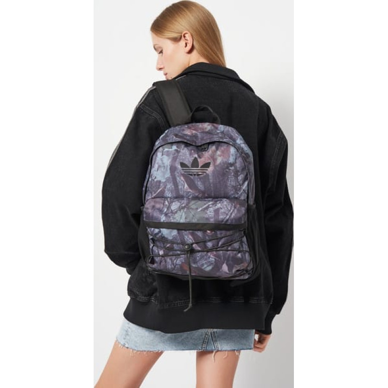 Рюкзак Adidas CAMO CL BP 18,7L мультиколор Уні 12.5 x 28.5 x 41.8 см