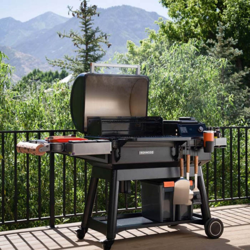 Пелетний гриль Traeger Ironwood, чорний TFB61RLGI Код: 013461