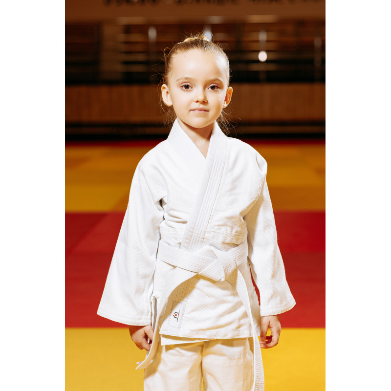 Біле дитяче кімоно для дівчаток, дзюдо, TM BUDOGI серія BEGINNER, зріст 150 см, щільність 350 гр/м.кв.