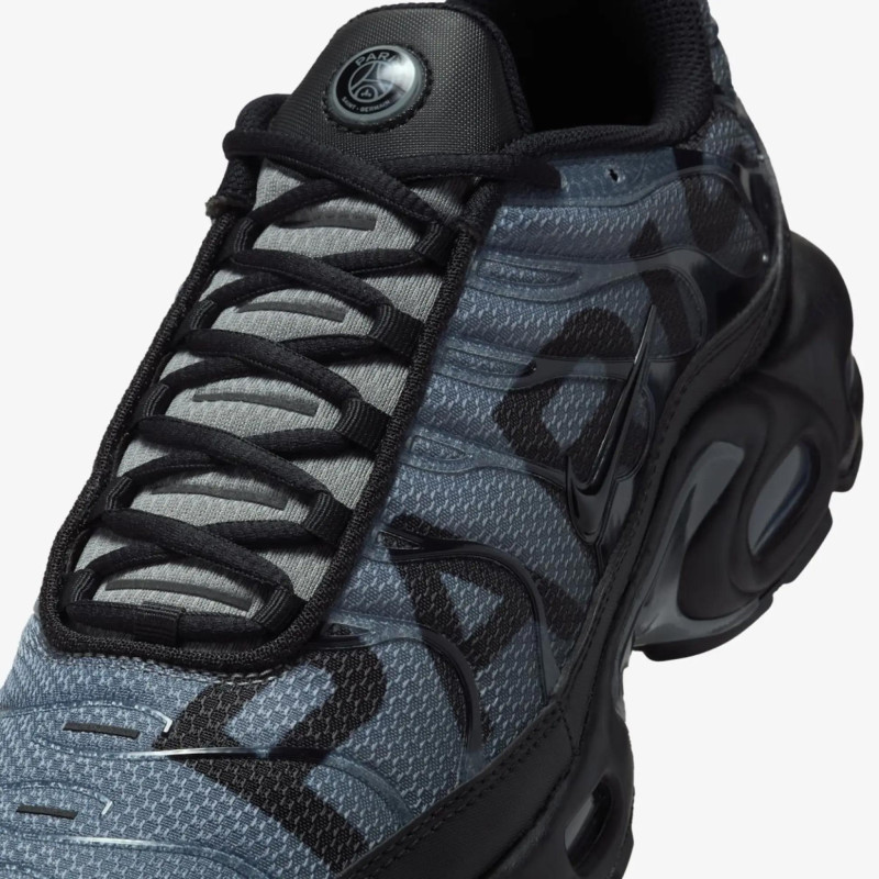 Кросівки чоловічі Nike Air Max Plus Prm (IB2253-001)