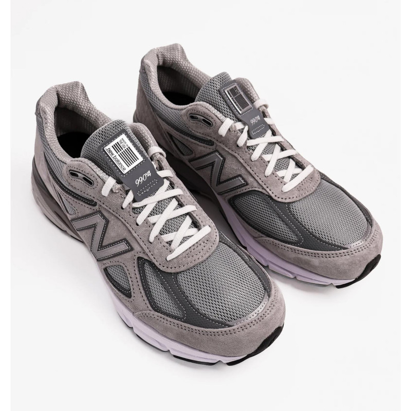 Кросівки чоловічі New Balance 990V4 (U990GR4)