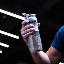 Шейкер спортивний (пляшка) BlenderBottle SportMixer Flip 28oz/820ml Grey Шейкер спортивний (пляшка) BlenderBottle SportMixer Flip 28oz/820ml Grey