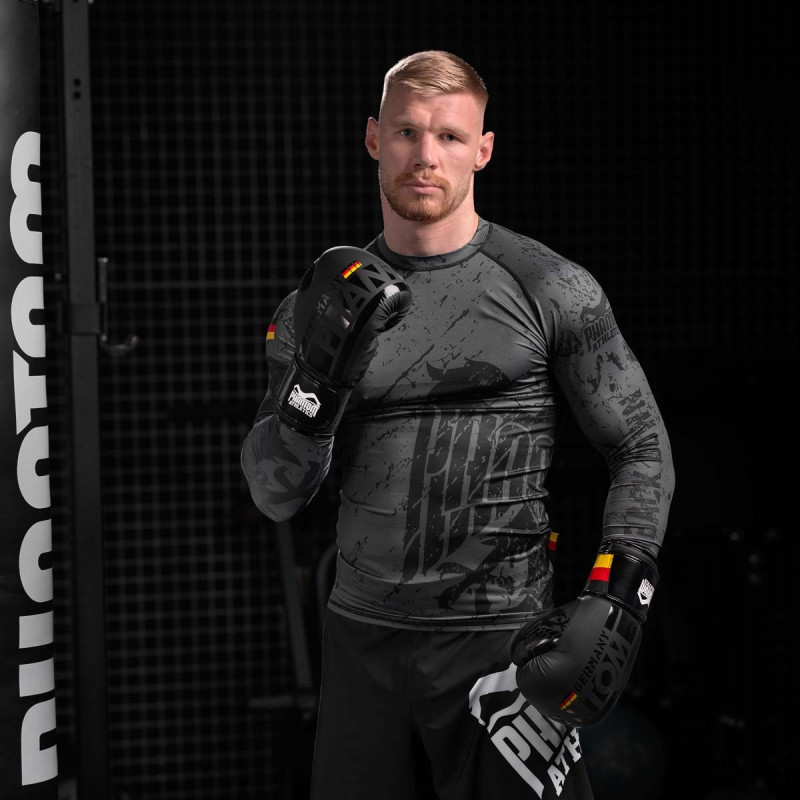 Боксерські рукавиці Phantom Germany Black 14 унцій (Бинти 4м. )