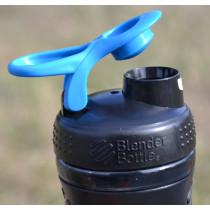 Шейкер спортивний (пляшка) BlenderBottle SportMixer Flip 20oz/590ml Black/Cyan Шейкер спортивний (пляшка) BlenderBottle SportMixer Flip 20oz/590ml Black/Cyan