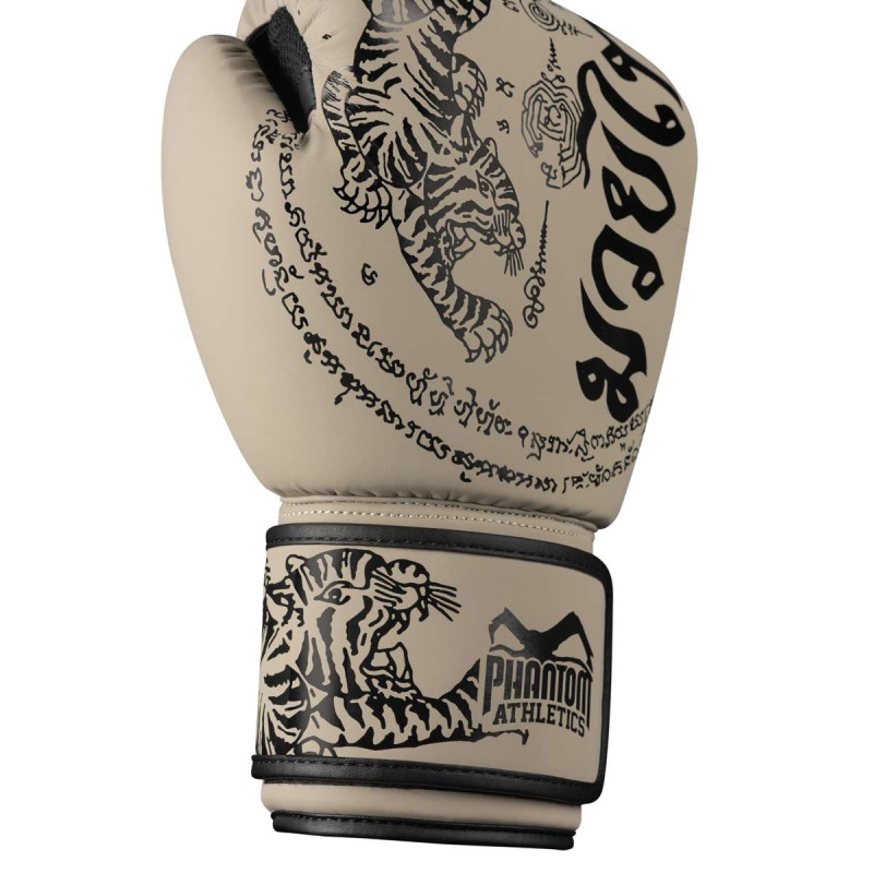 Боксерські рукавиці Phantom Muay Thai Sand 12 унцій (Бинти 4м. )