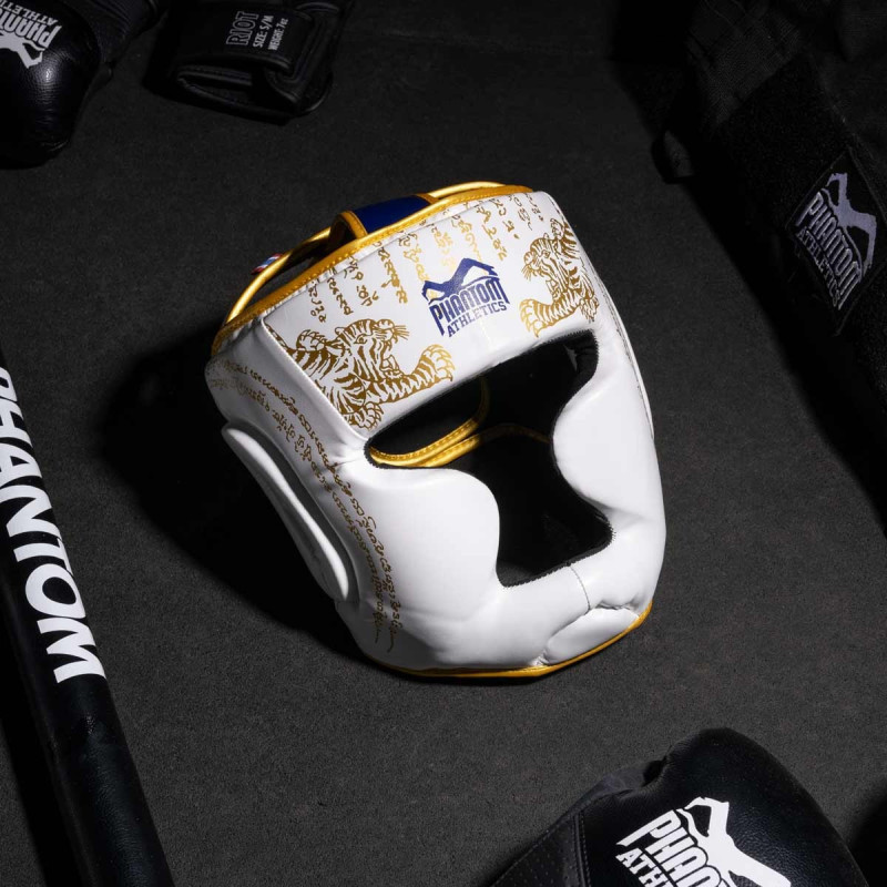 Боксерський шолом Phantom Muay Thai Full Face White Gold