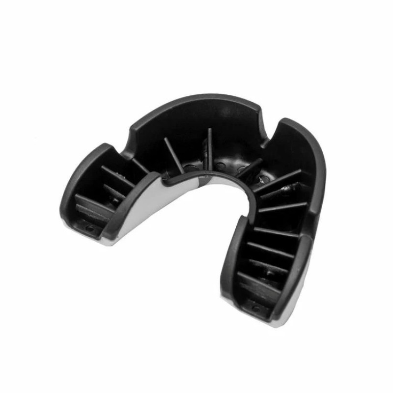 Капа OPRO Silver доросла (вік 11+) White/Black (art.102502005)