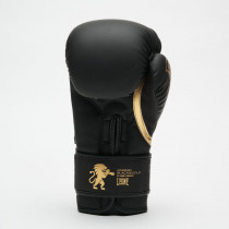 Боксерські рукавиці Leone GN059D Black/Gold 12 унцій (капу в комплекті) Боксерські рукавиці Leone GN059D Black/Gold 12 унцій (капу в комплекті)