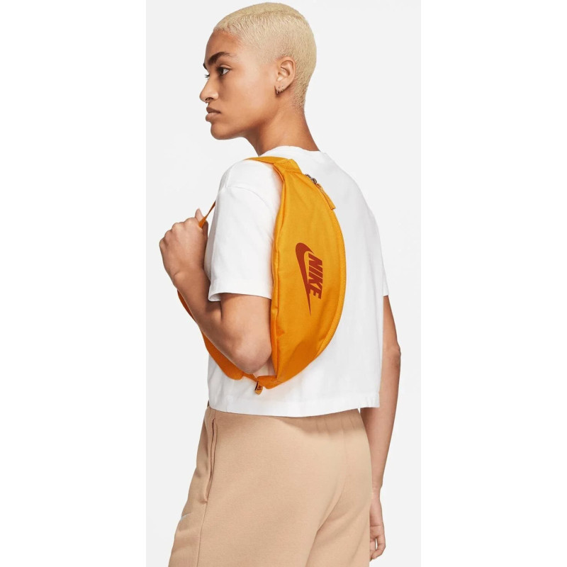 Сумка на пояс Nike NK HERITAGE WAISTPACK - FA21
