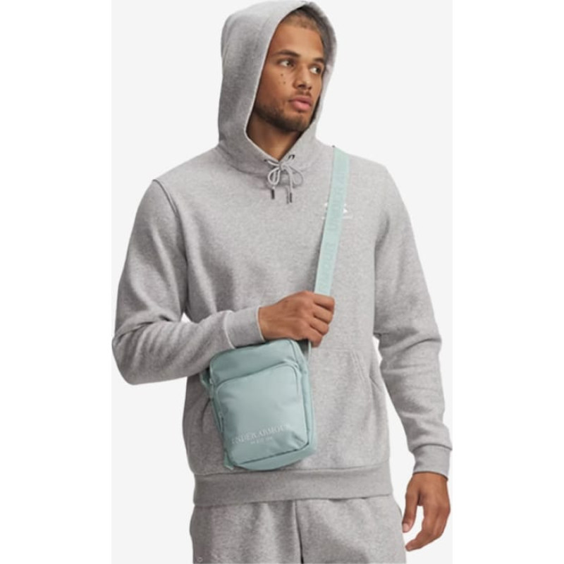 Сумка на пояс UA Essential Lite Crossbody 4L