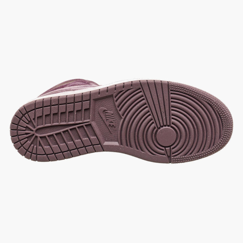 Кросівки жіночі Jordan Air 1 Mid Se (DQ8397-500)