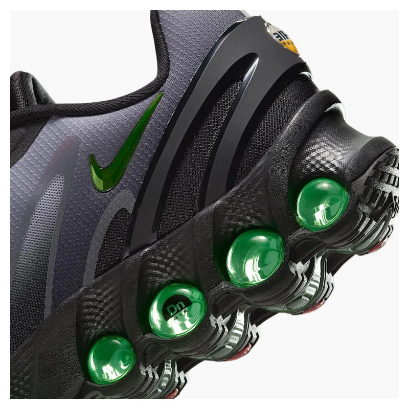 Кросівки чоловічі Nike Air Max Dn8 (FQ7860-003)