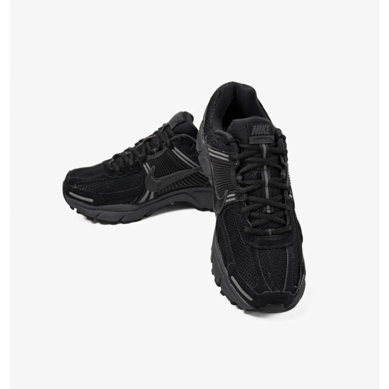 Кросівки чоловічі Nike Zoom Vomero 5 (HF1553-001)