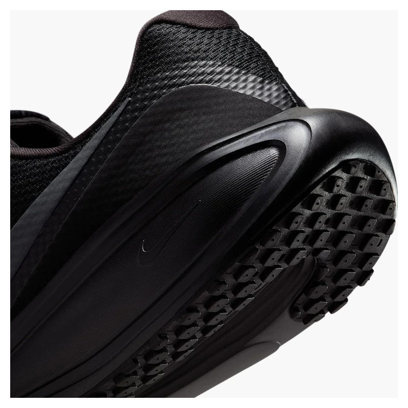 Кросівки чоловічі Nike Revolution 8 Black (HJ9198-002)