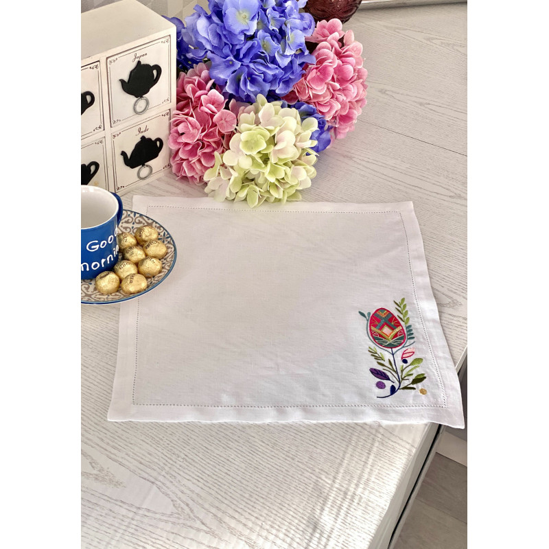 Серветка з вишивкою COLOURFUL SPRING