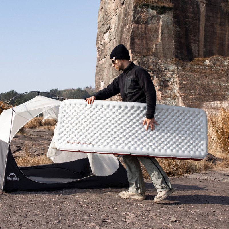 Матрац туристичний надувний одномісний ультралегкий Naturehike Tuye R5.8 CNK2650WS031, 196 × 64 х 9 см, сріблястий
