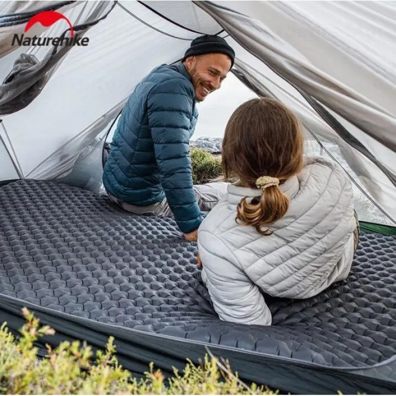 Матрац туристичний надувний одномісний Naturehike CNH22DZ018, надлегкий, 196x64x7 см, чорний, для туризму із мішком для надування