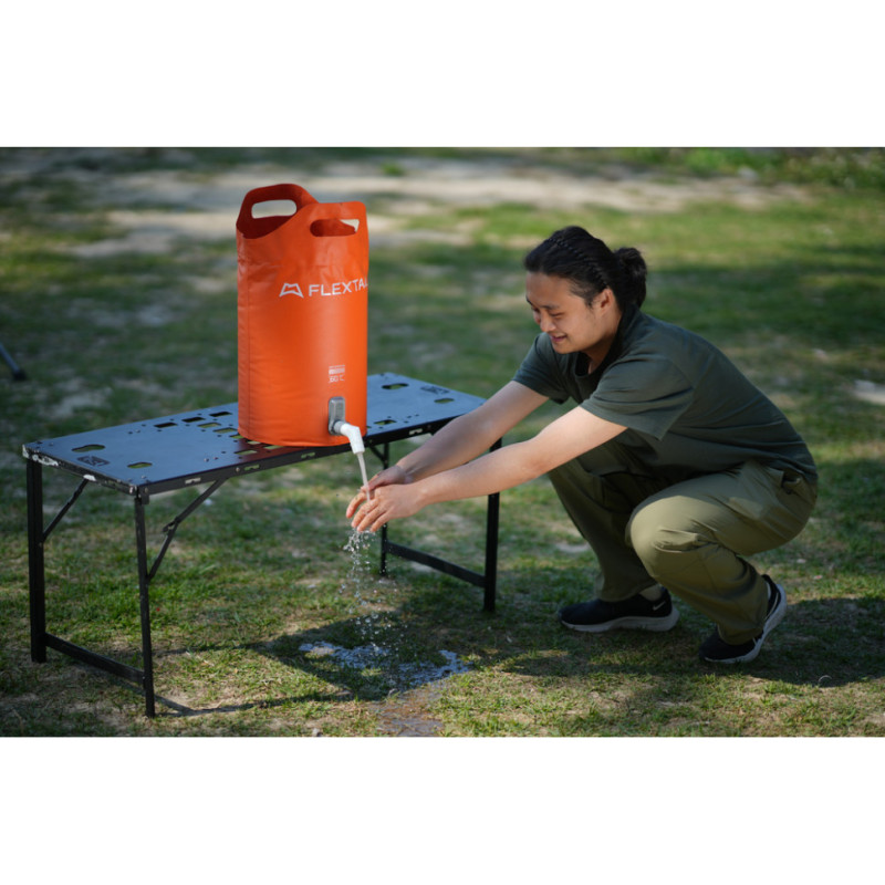 Кран до контейнерів для води Flextail Water Bag/ Bucket