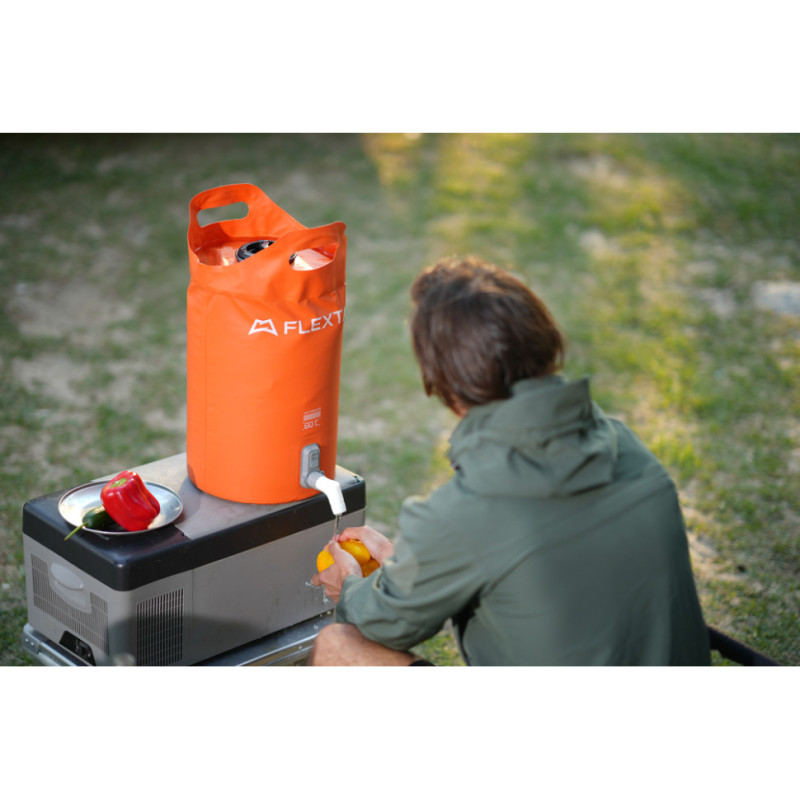 Кран до контейнерів для води Flextail Water Bag/ Bucket