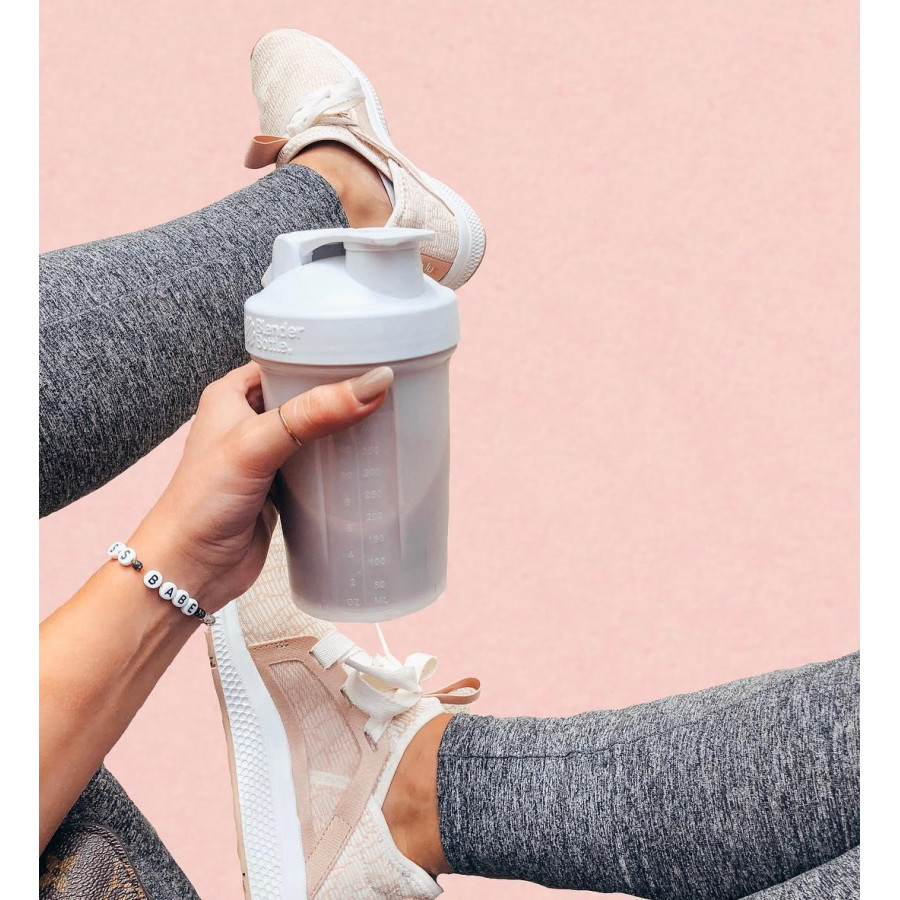 Шейкер спортивний BlenderBottle Classic Loop 20oz/590ml White