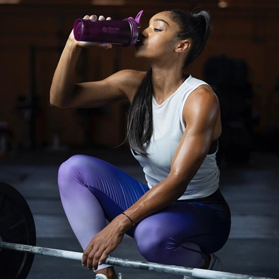 Шейкер спортивний BlenderBottle Classic Loop 28oz/820ml Plum