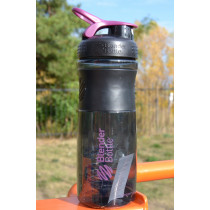 Шейкер спортивний (пляшка) BlenderBottle SportMixer Flip 28oz/820ml Black/Plum Шейкер спортивний (пляшка) BlenderBottle SportMixer Flip 28oz/820ml Black/Plum
