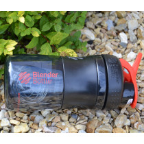 Шейкер спортивний (пляшка) BlenderBottle SportMixer Flip 20oz/590ml Black/Red Шейкер спортивний (пляшка) BlenderBottle SportMixer Flip 20oz/590ml Black/Red