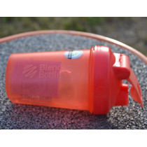 Шейкер спортивний BlenderBottle Original Classic 20oz/590ml Coral Шейкер спортивний BlenderBottle Original Classic 20oz/590ml Coral