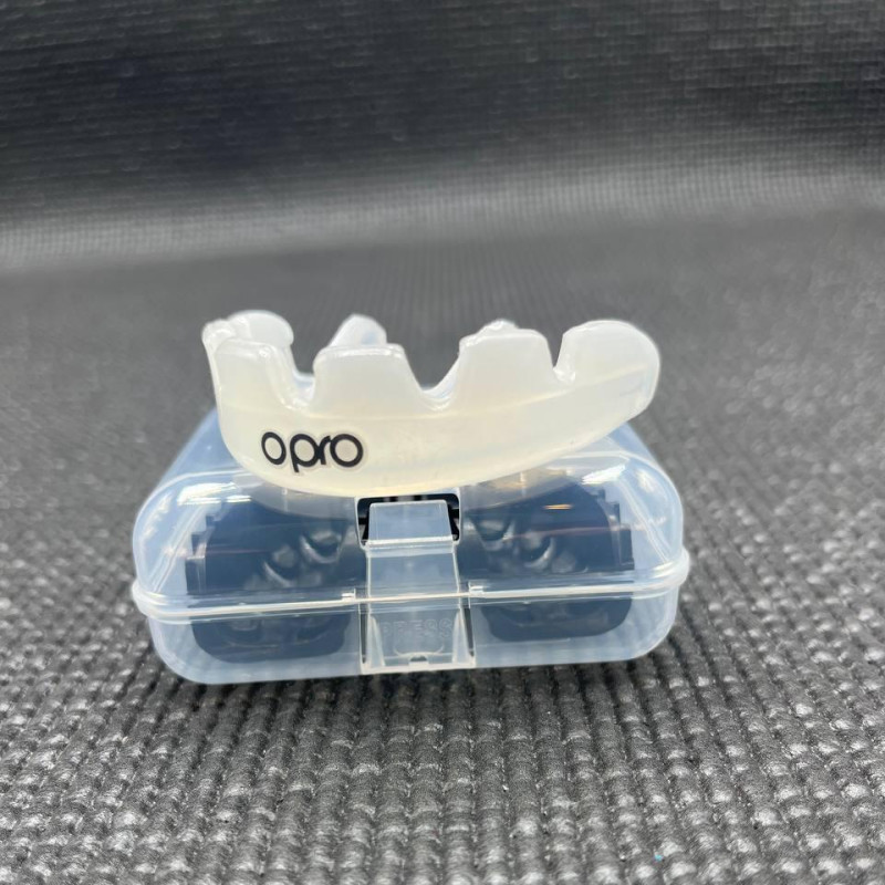 Капа OPRO Instant Single Colour Braces под брекеты, Взрослая (11+ лет) Clear, Посадка: технология Hyperflex (кипячение и компрессионная клетка), Термопластик, Прозрачный