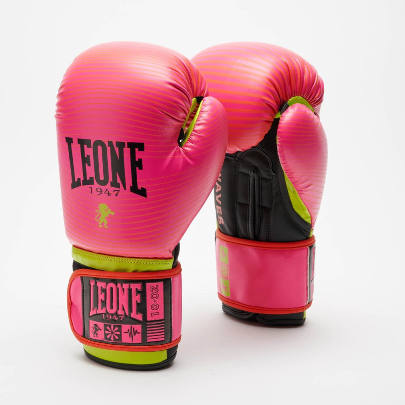 Боксерские перчатки Leone GN313 WAVES Fuxia (капа в комплекте), 10 унций, 100% PU, Розовый