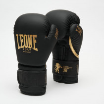 Боксерські рукавиці Leone GN059D Black/Gold 14 унцій (капу в комплекті) Боксерські рукавиці Leone GN059D Black/Gold 14 унцій (капу в комплекті)