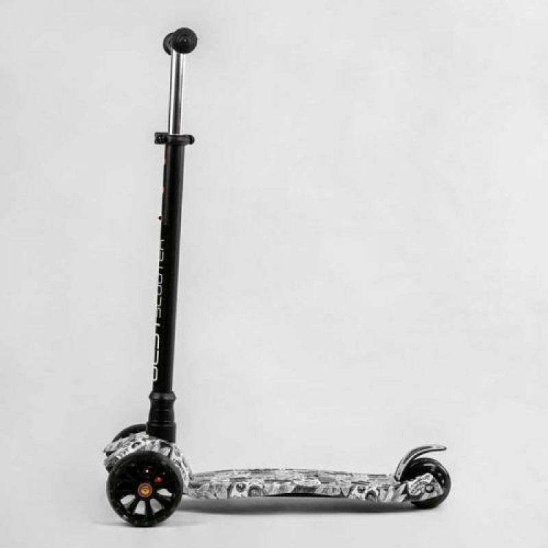 Самокат трехколесный "Best Scooter" (руль съемный, колеса PU со светом, передний 130х25 мм, задние сдвоенные 80х45 мм, в коробке)