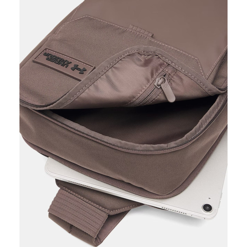 Сумка UA Triumph Utility Sling 10L