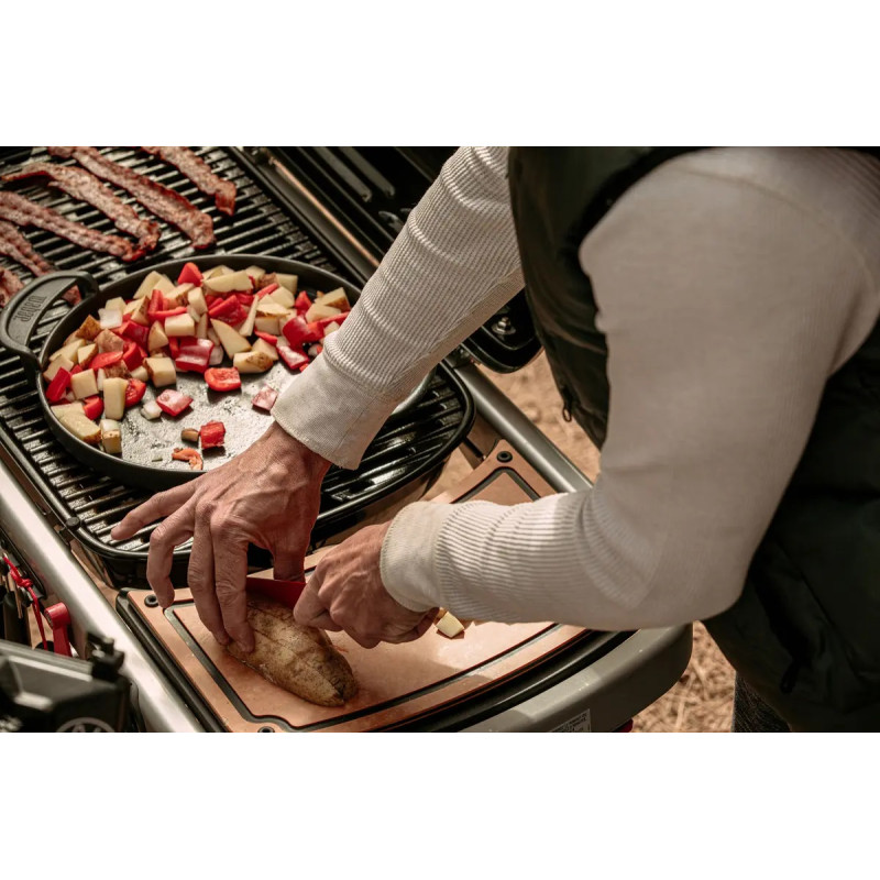 Газовий гриль Weber Traveler LP Stealth, чорний 9013075 Код: 010897