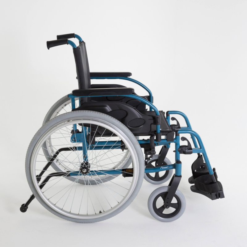 Низькоактивне крісло колісне Invacare Action 1R (Action 1 R/48-2021)