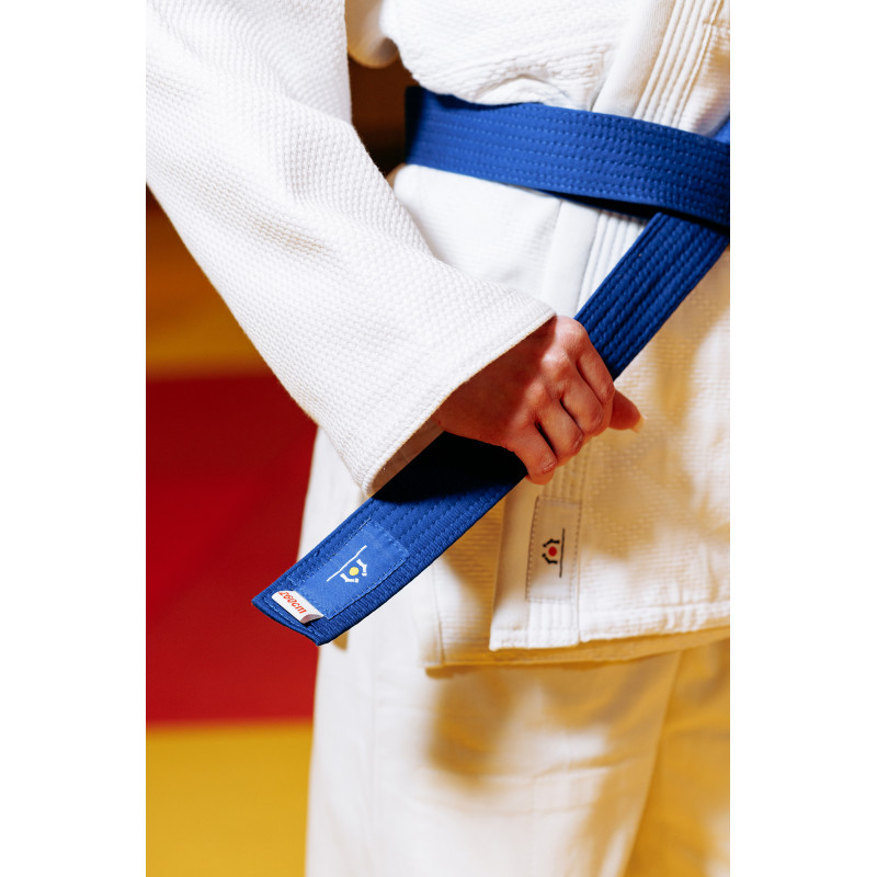 Біле кімоно для дівчат/жінок, дзюдо, TM BUDOGI серія PRO, зріст 190 см, щільність 650 гр/м.кв.