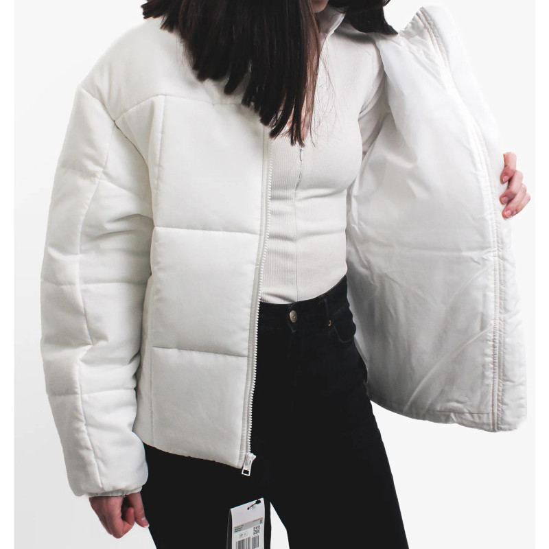Куртка жіноча Nike Sportswear Classic Puffer Therma-Fit Loose Hooded Jacket (FB7672-100)