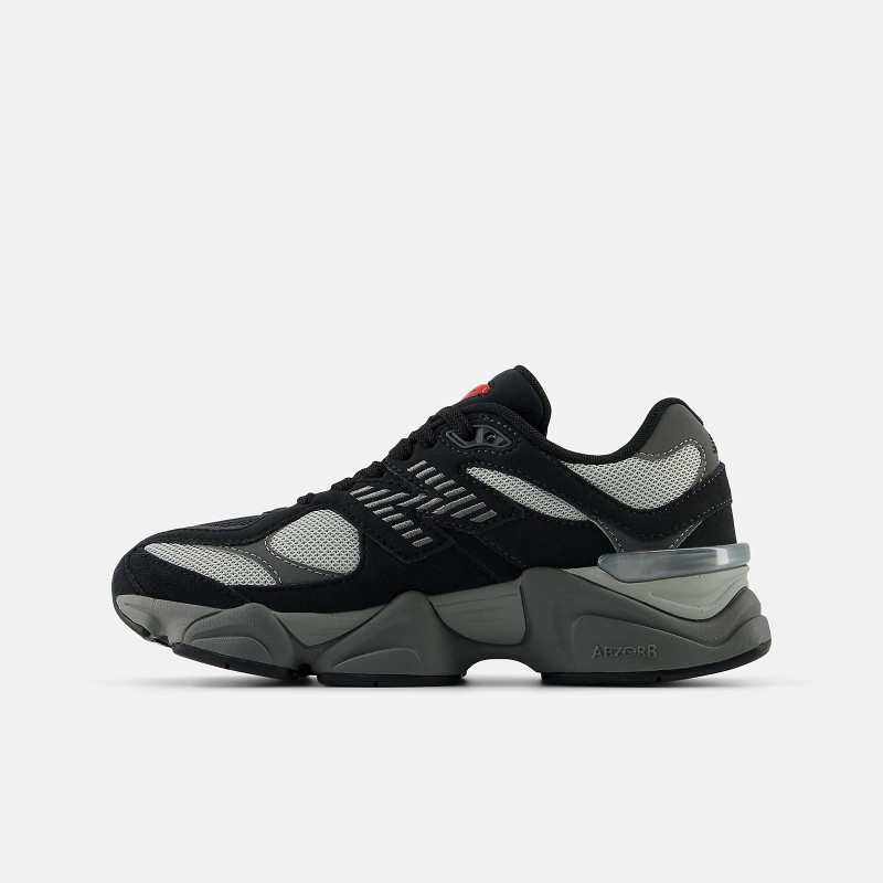Кросівки жіночі New Balance 9060 (GC9060BK)