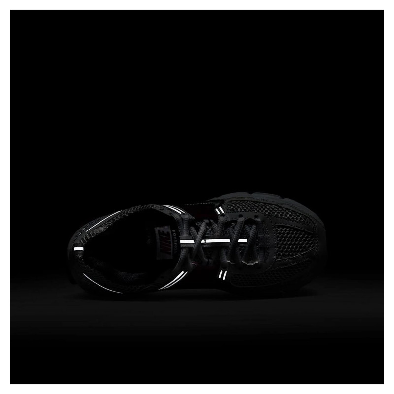 Кросівки жіночі Nike Zoom Vomero 5 Gs (HF6998-102)
