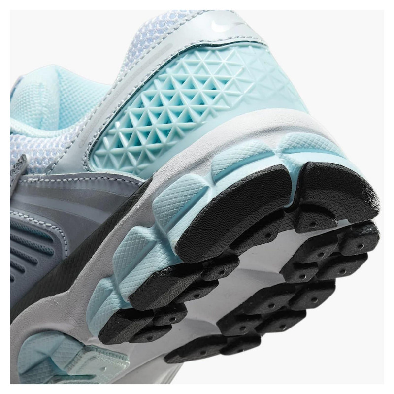 Кросівки жіночі Nike Zoom Vomero 5 Gs (HQ3255-043)