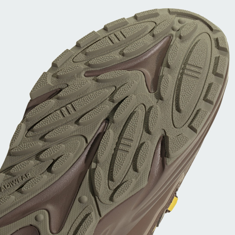 Кросівки унісекс Adidas Ozwave Surge (JQ5982)